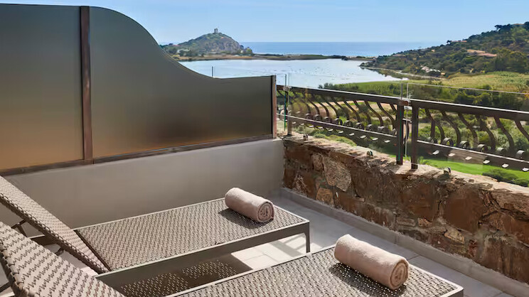 Conrad Chia Laguna Sardinia